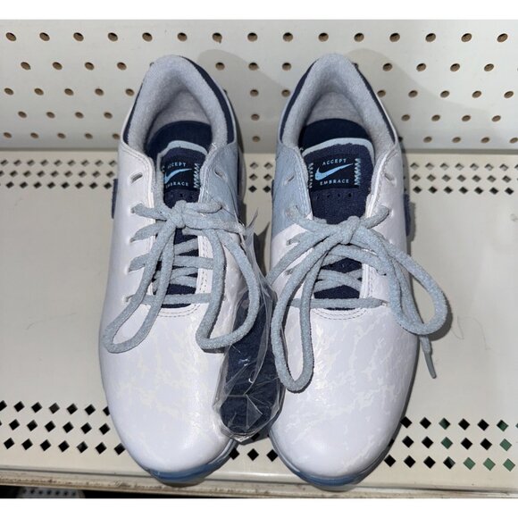 Athletic_Shoes